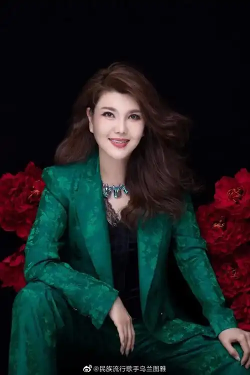 乌兰图雅新歌《最美最美的中国》上线