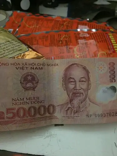 这是哪个国家的钱?