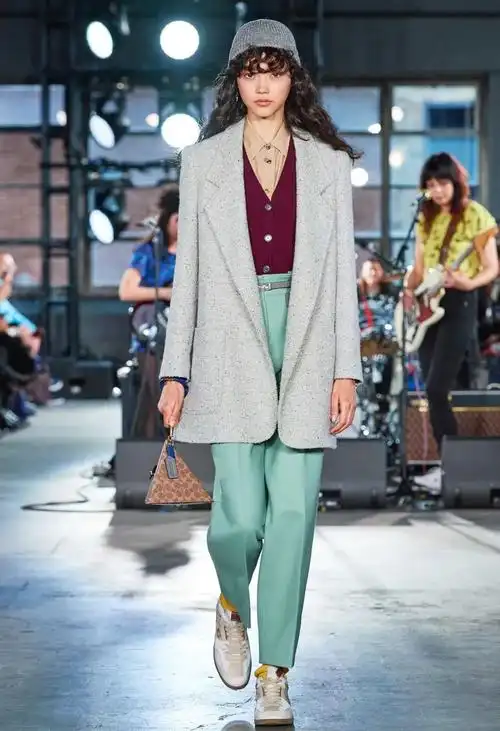 pantone 2021春夏伦敦时装周10大流行色来了,一起看看!