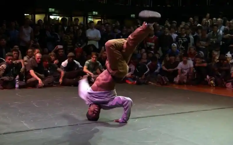 breaking高难度街舞