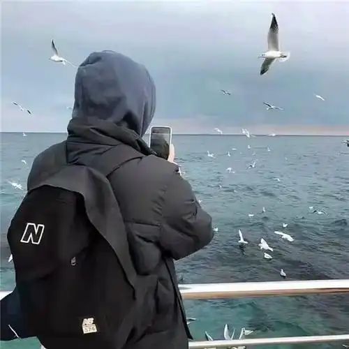 不明显ins情头小众 高清低调不易察觉的情侣头像真人图片_情侣头像