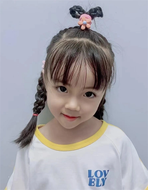 幼儿园小女孩发型 可爱软萌扎发设计_儿童发型 - 美发站