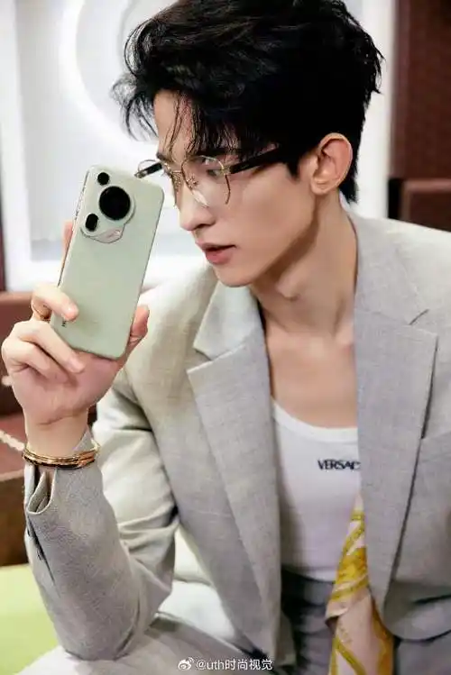 华为pura70锐意风尚之夜群星现场