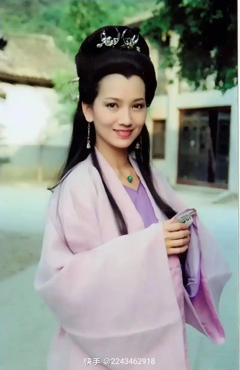 赵雅芝 新白娘子图片收藏和点赞哦#新白娘子传奇 #古装造型 - 抖音