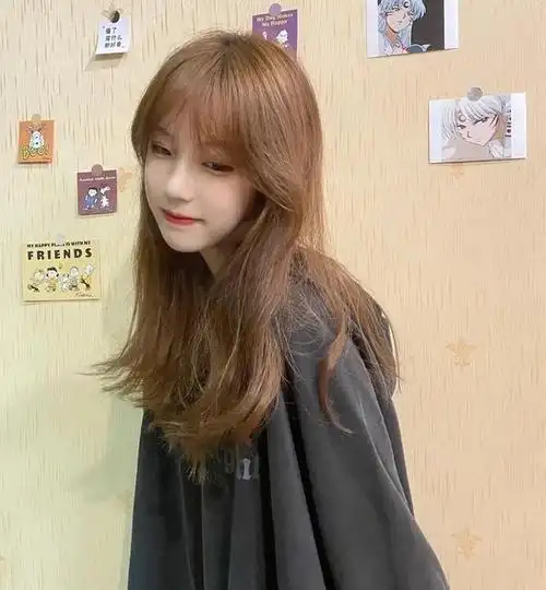 讲真,这才是2022年最火的发型颜色,显白还不夸张