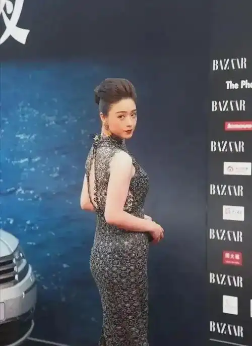 她虽然说已到达了140斤的地步,也许很多人一看到这个数字就觉得这个女