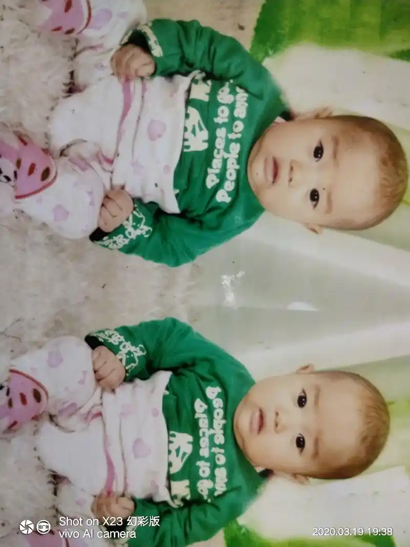 俩娃从小到大的照片!#愿你们健康快乐成长  - 抖音