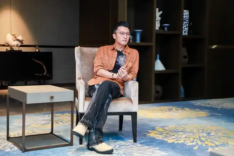 谢霆锋中国好声音直播见证武汉疫后重生