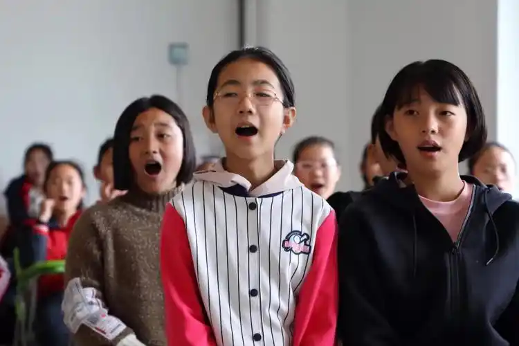 其它 迁安市弘毅学校合唱社团 写美篇发声三大基础:气息,口腔,位置