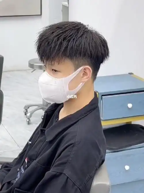 温州男士发型设计拯救锅盖头