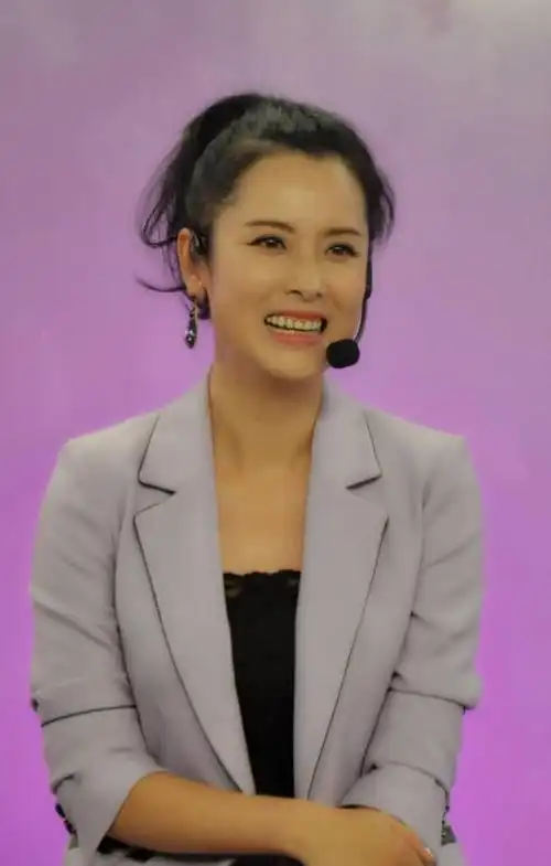 41岁结婚,44岁与田亮对簿公堂离婚,被骂同性恋的她如今怎么样了|张庭