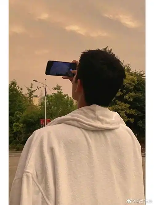 杨洋双开门冰箱##一眼认出杨洋背影