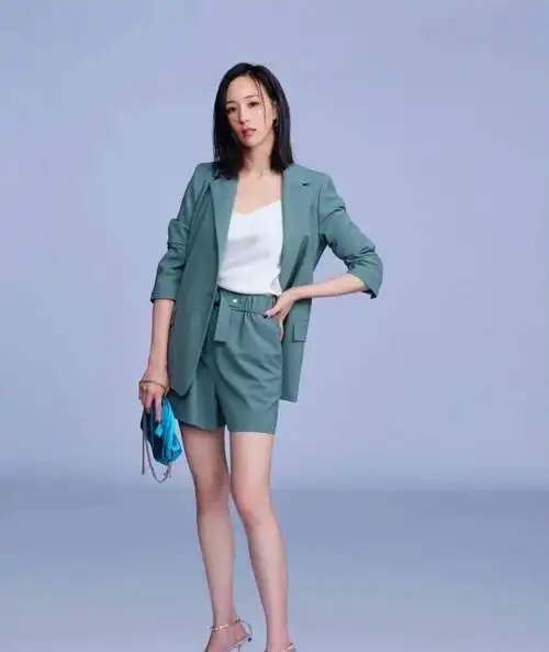 41岁张钧甯瘦成纸片人!168cm身高仅80斤,演戏拼了!