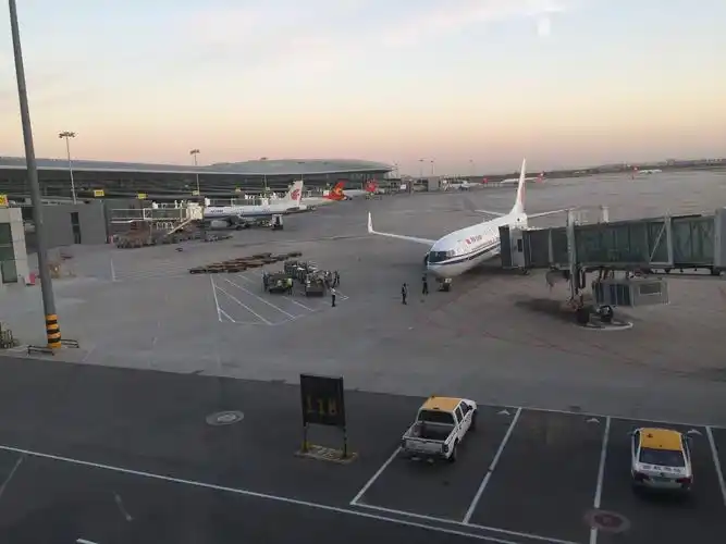 *天津滨海国际机场* 之 奥凯航空