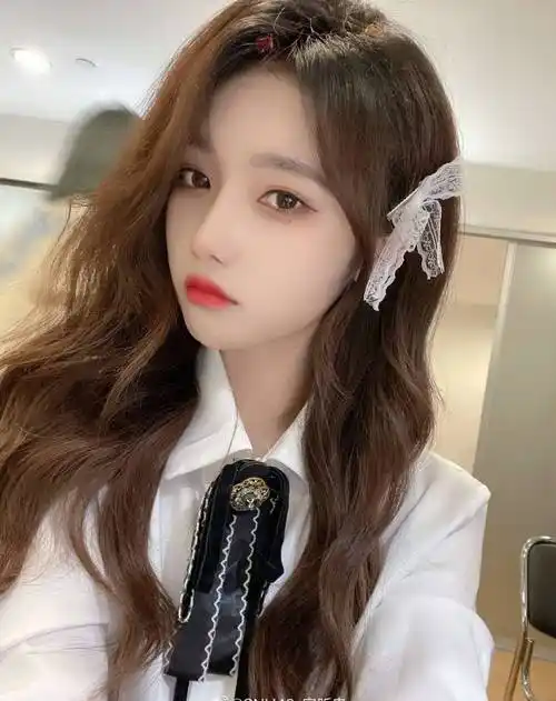 甜美少女宋昕冉,带来《雪鹰领主》迷之少女!你喜欢吗?_姬容_东伯_故事