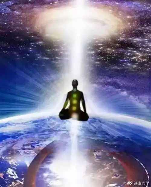 这里的"气"就是能量.能量的变化改变了生命的状态.