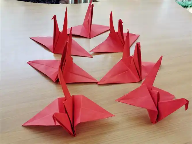 手工千纸鹤