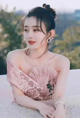 国民甜心赵丽颖写真特辑仙女颖魅力小女神