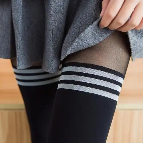 新款日系黑色打底袜女拼接丝袜jk短袜