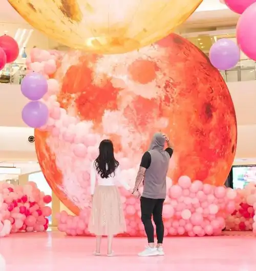 浪漫的"告白气球"火爆来袭!200000 只气球撩爆你的少女心!