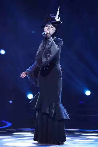 《蒙面唱将》"钻石女士"呛声巫启贤 身份锁定王心凌or阿sa