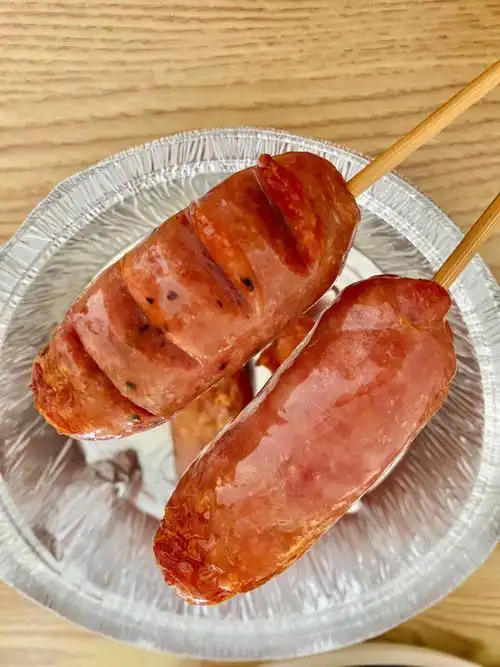 便利店里5一根的肉肠被我找到啦