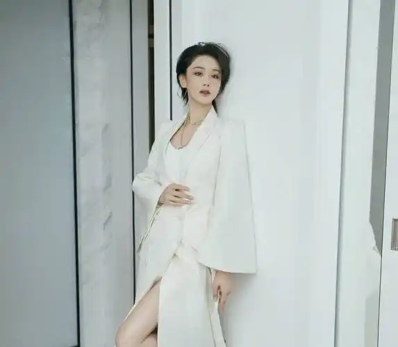 张馨予在发布会上隔空表白老公上热搜,白羊座的爱就是如此热烈-星座