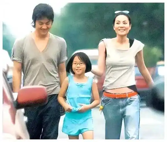 王菲难得曝光孕照!