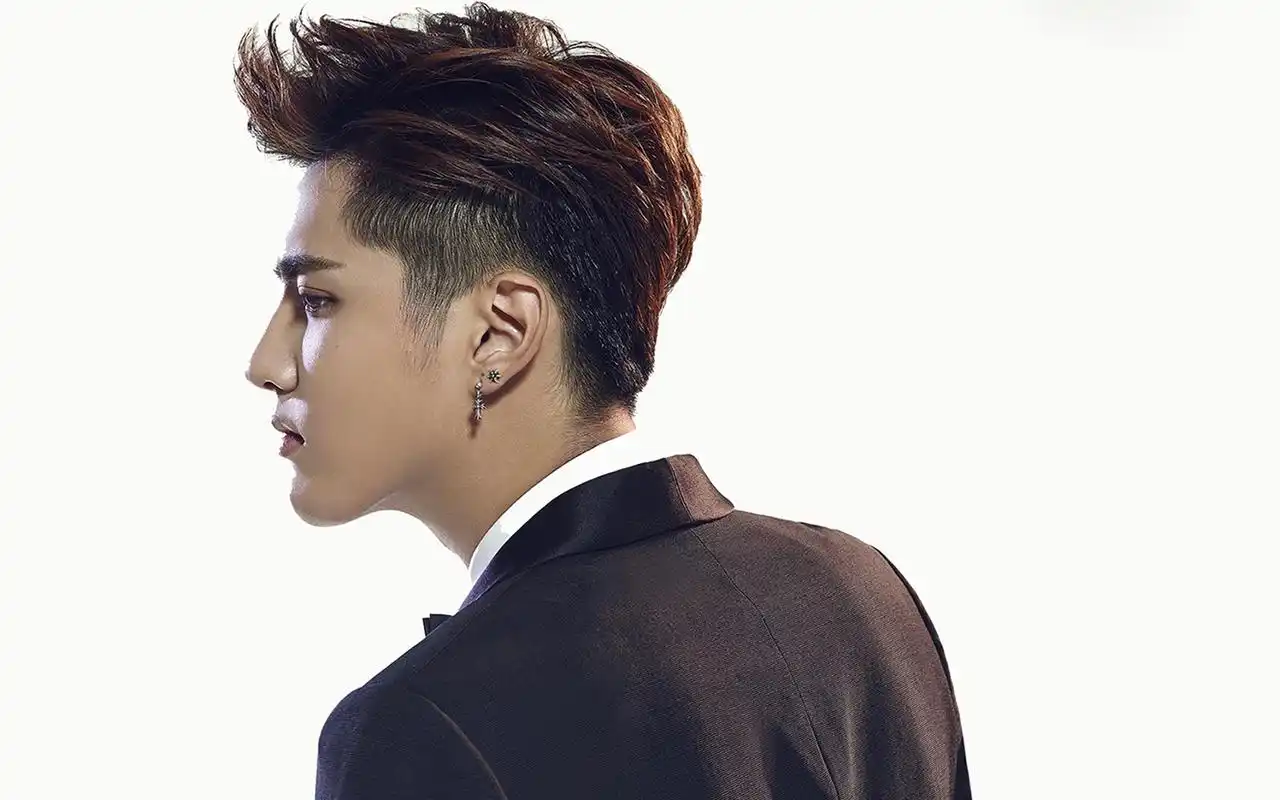 吴亦凡帅气侧脸写真图片壁纸高清大图预览1920x1200_大陆明星下载_美