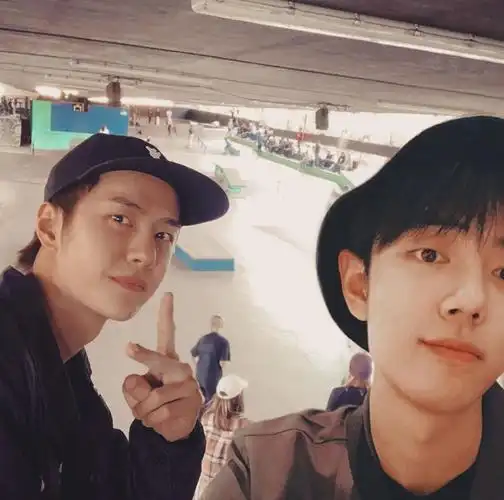 博君一肖肖战王一博伪自拍