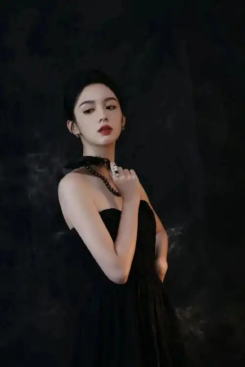 刘宇宁打脸赵露思张真源被霸凌周也演贝周杰伦唱歌替身