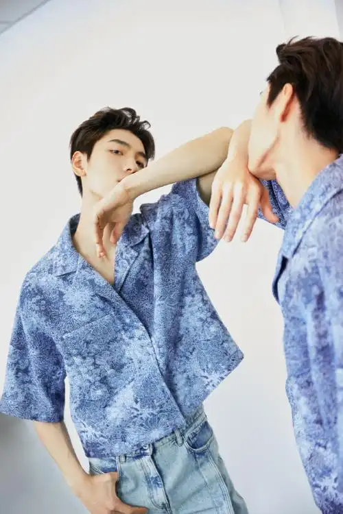 王子异好像帅回来了