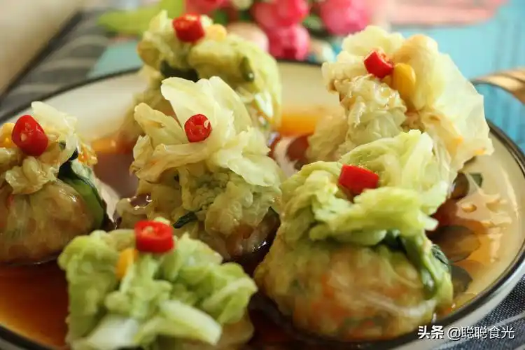 中国人除夕必吃的12种传统美食,象征的美好寓意你了解多少?