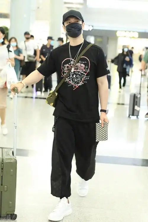 男明星冬装街拍