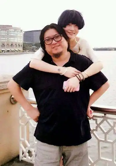 "丑男"高晓松的浪荡情史,和为他疯狂的4个大美女|汪峰|徐珊珊|吴彦祖