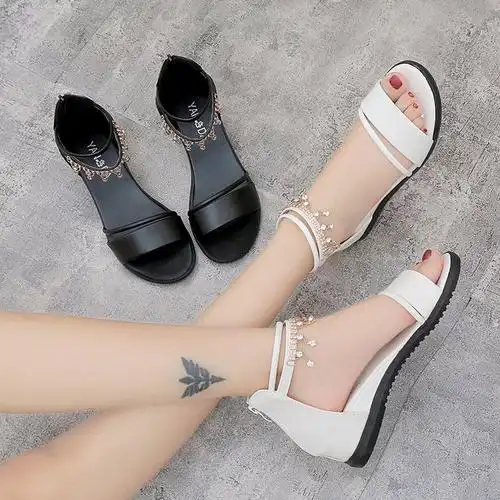 2020夏季女童凉鞋新款韩版小学生甜美12女孩中大时装凉鞋