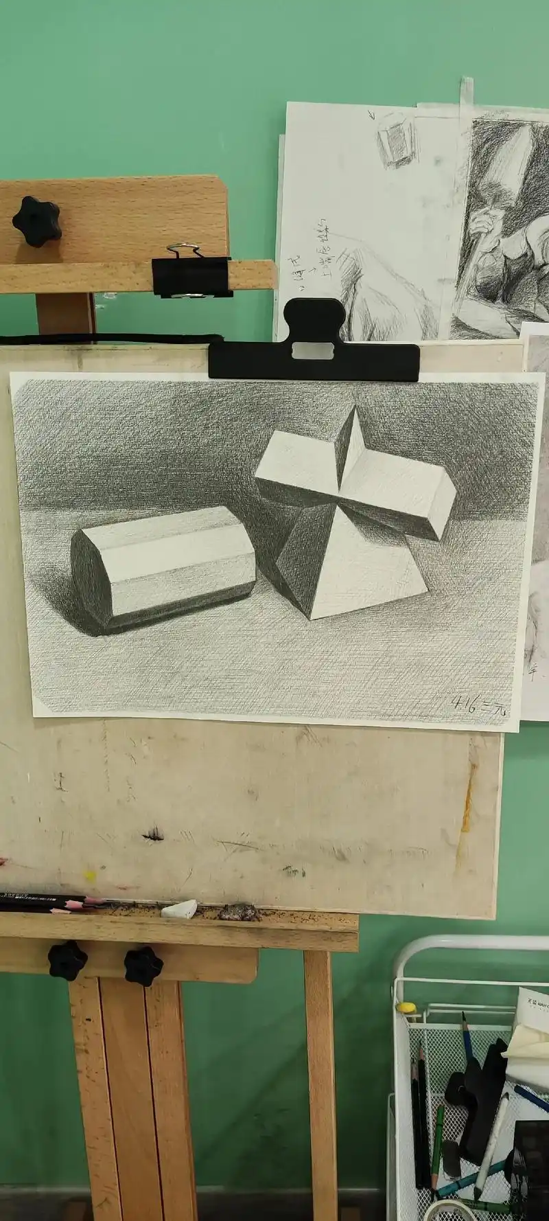 零基础素描体验郑州成人画室几何形体