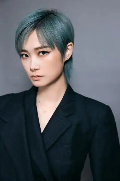 #李宇春一曲唱出一整年的电影#