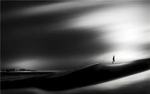 梦幻黑色唯美意境伤感高清图片