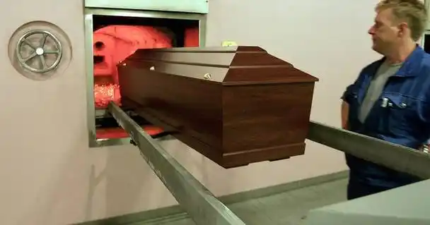 火化的时候尸体会发生哪些变化为什么有人说能听到叫声