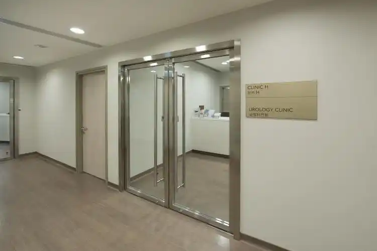 泌尿科门诊 | 港怡医院