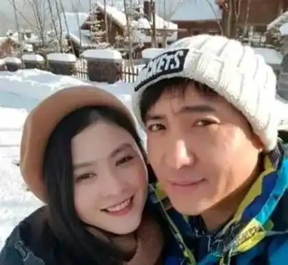 沈腾结婚8周年纪念日王琦变贾玲合影幸福满满岳母惊艳登场