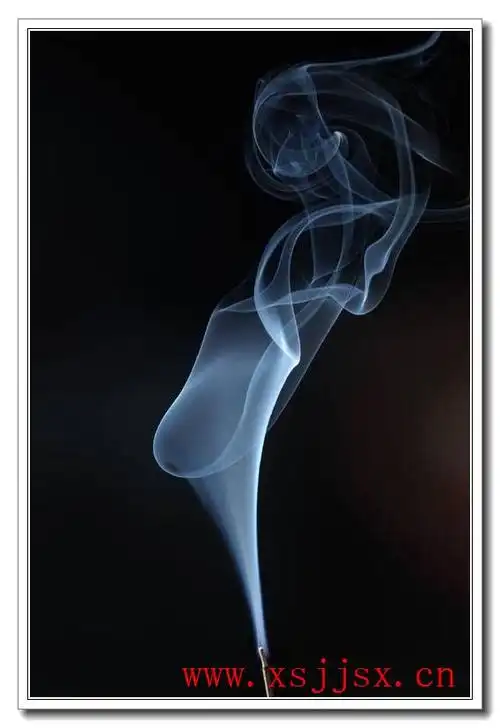 《一缕烟》拼音/读音/英文/繁体