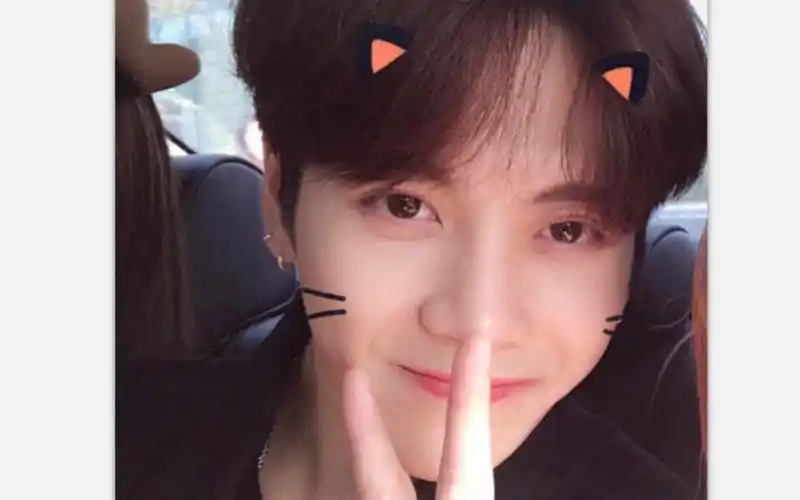 【王嘉尔】【穿上玩偶也无法阻止的可爱】礼貌嘎/幽默嘎/撒娇嘎/暖心