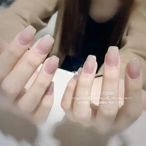 夏日显白美甲9799_夏天去哪玩_美甲_显白_短指甲美甲_夏日显白