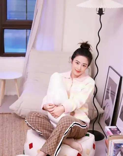 徐百慧不仅长相漂亮而且演技好为人低调不张扬40岁仍单身