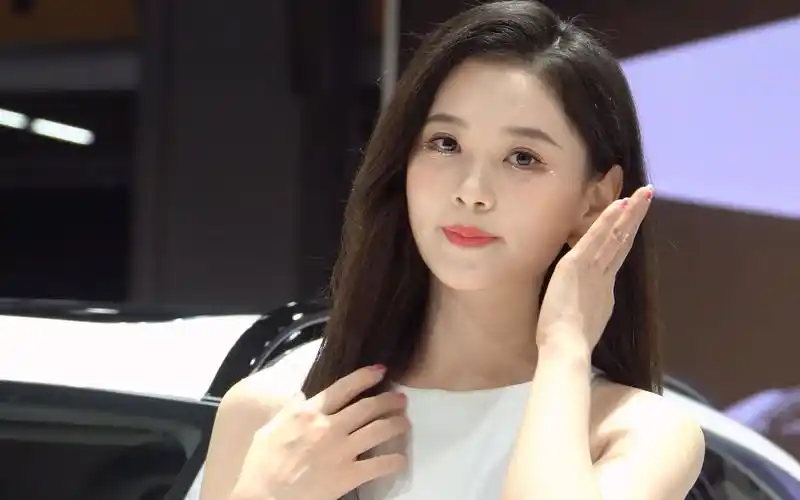 4k颜值区 2022广州国际车展 北京现代车模 25 汝佳