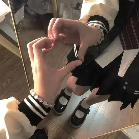 第977期部位头像:0410高质比心部位女生头像腾讯新闻