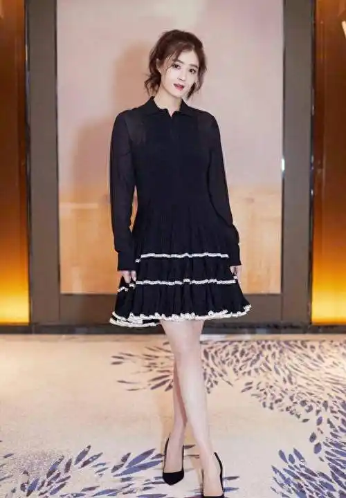 穿婚纱烫头发秀出小脸大长腿,美得跟另一个人一样_风格_女人_身材