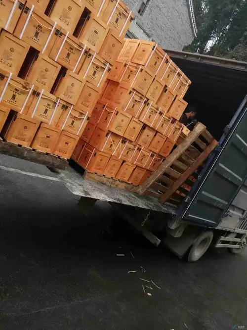 黔南都匀到广州厢式货车(何树武)